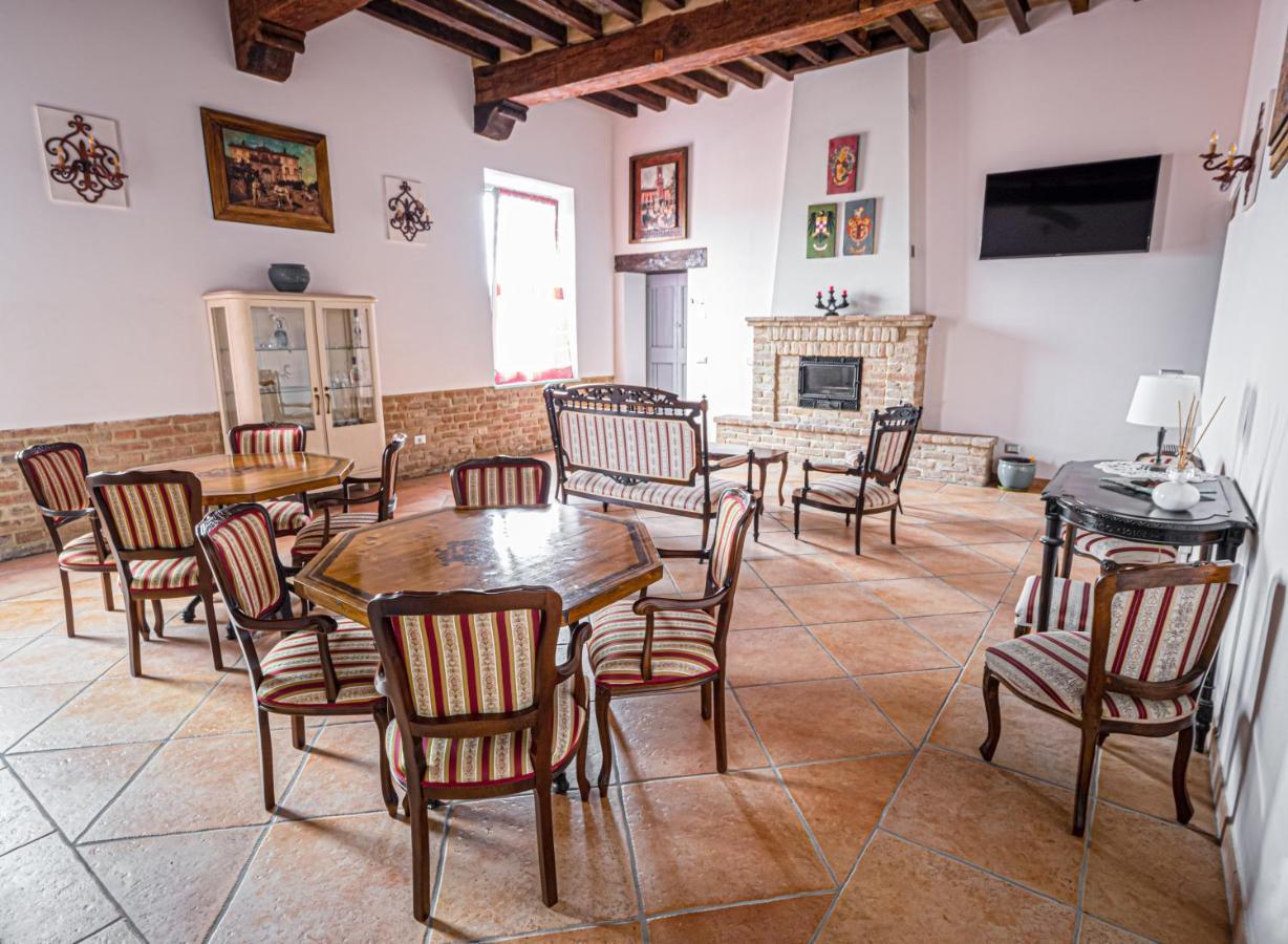 Fermo Della Guazzona Bed and Breakfast Busseto Exteriör bild