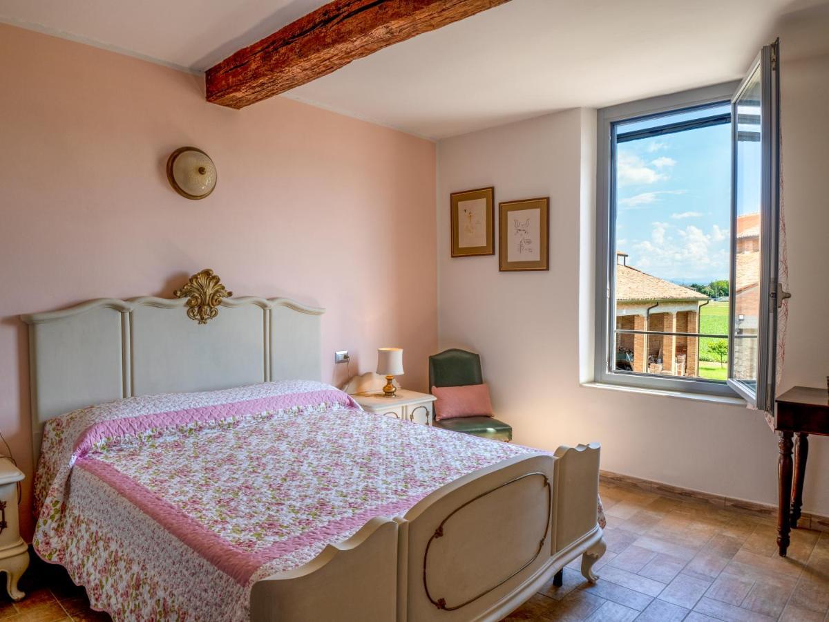 Fermo Della Guazzona Bed and Breakfast Busseto Exteriör bild